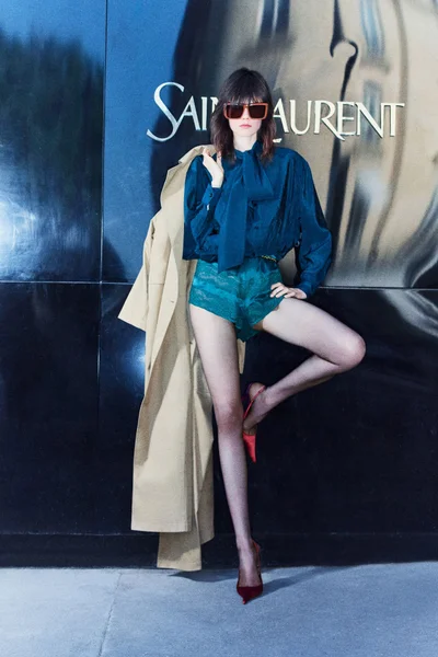 Look 3